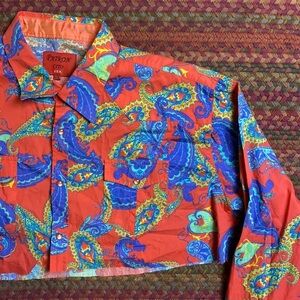 PATRON CITO USA PAISLEY WESTERN PEARL SNAP CROP TOP BUTTON UP